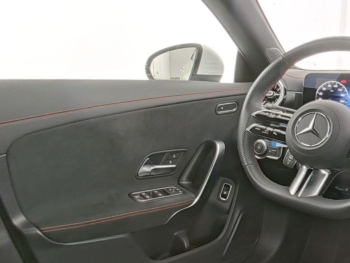 Mercedes-Benz CLA 250 e Coupé AMG Kamera SpurH Totwinkel SHZ