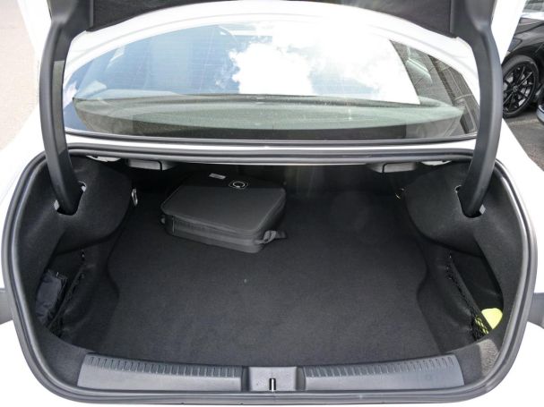 Mercedes-Benz CLA 250 e Coupé AMG Kamera SpurH Totwinkel SHZ