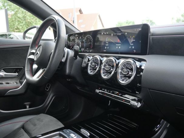 Mercedes-Benz CLA 250 e Coupé AMG Kamera SpurH Totwinkel SHZ