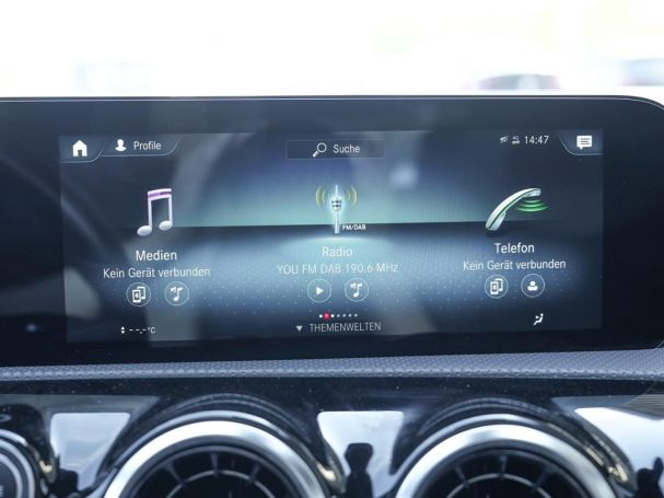 Mercedes-Benz CLA 250 e Coupé AMG Night Navi Panorama Kamera