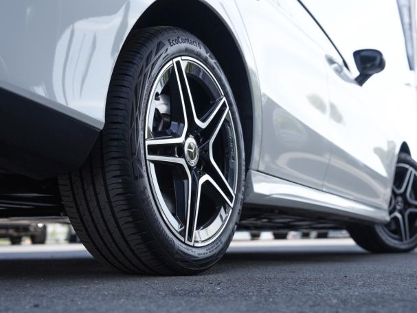 Mercedes-Benz CLA 250 e Coupé AMG Night Navi Panorama Kamera