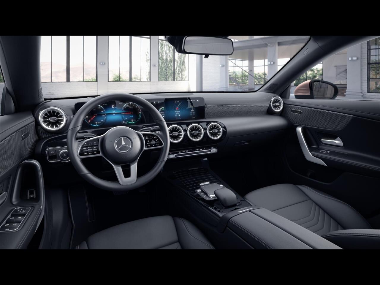 Mercedes-Benz CLA 250 e Coupé Progressive Panorama Kamera HUD