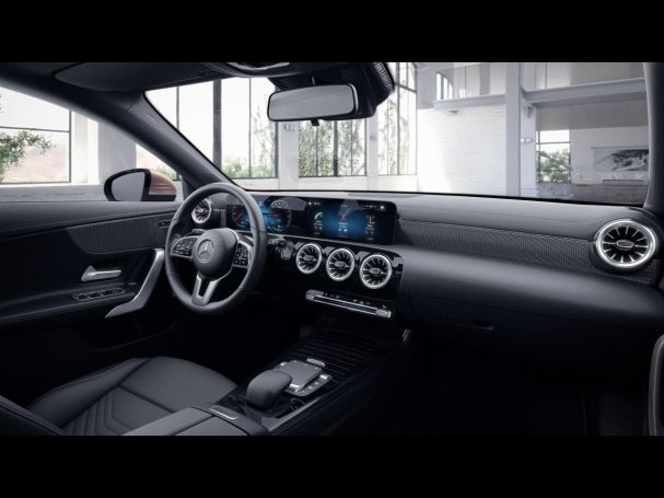 Mercedes-Benz CLA 250 e Coupé Progressive Panorama Kamera HUD