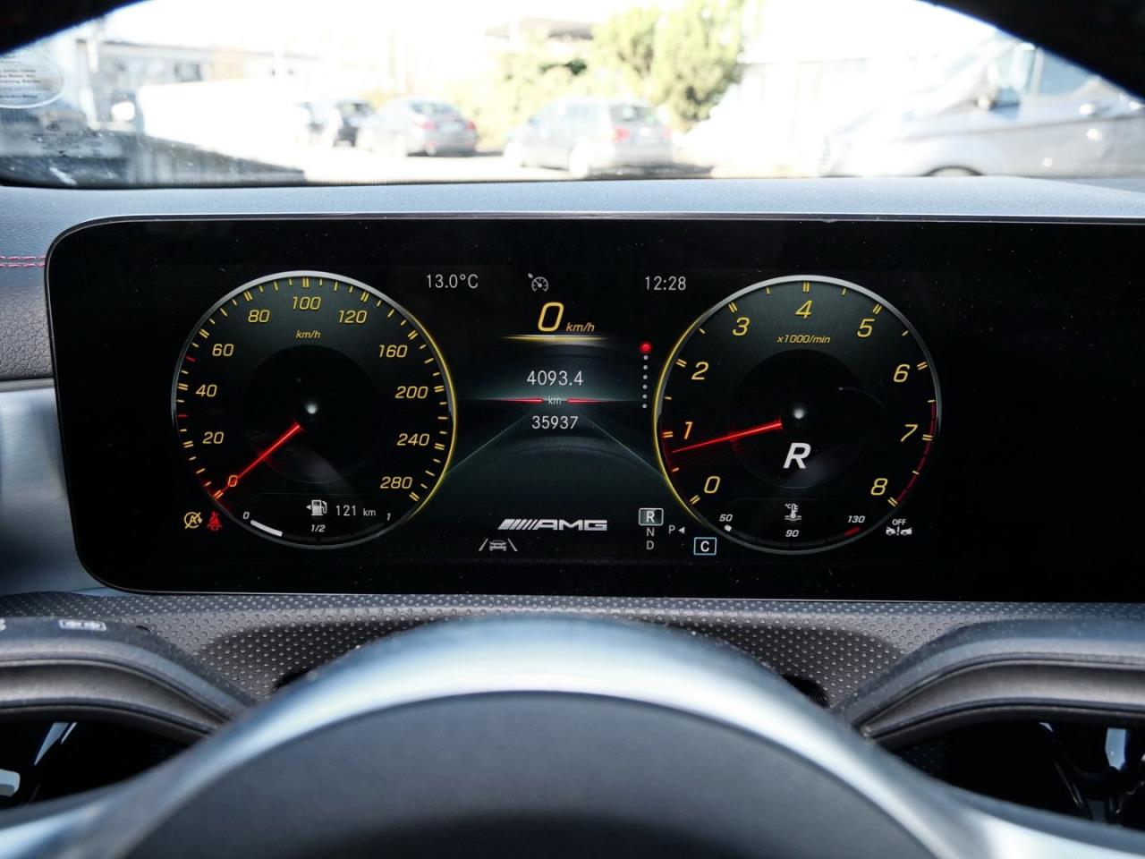 Mercedes-Benz CLA 35 AMG 4M Coupé AMG Night Panorama SHZ Kamera