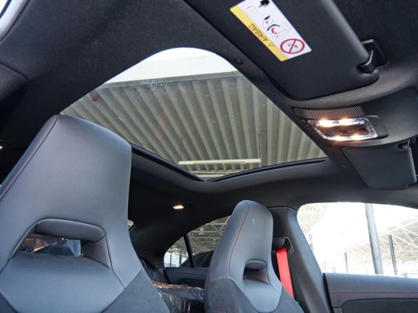 Mercedes-Benz CLA 35 AMG 4M Coupé AMG Night Panorama SHZ Kamera