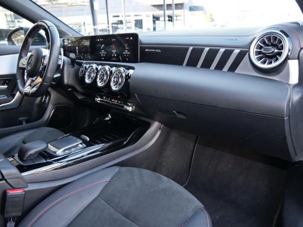 Mercedes-Benz CLA 35 AMG 4M Coupé AMG Night Panorama SHZ Kamera