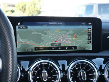 Mercedes-Benz CLA 35 AMG 4M Coupé AMG Night Panorama SHZ Kamera