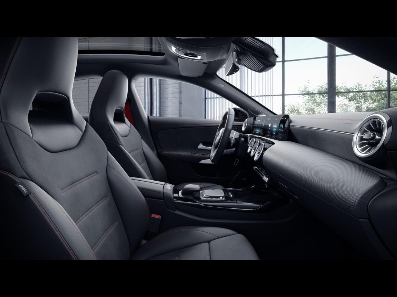 Mercedes-Benz CLA 35 AMG 4M Coupé Night Panorama Kamera