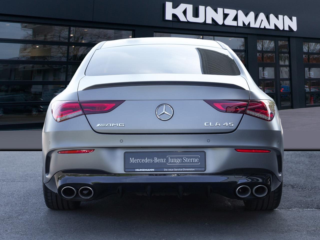 Mercedes-Benz CLA 45 AMG 4M+ Coupé Panorama Distronic 360°