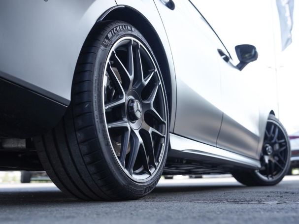 Mercedes-Benz CLA 45 AMG 4M+ Coupé Panorama Distronic 360°