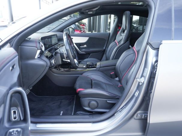 Mercedes-Benz CLA 45 AMG 4M+ Coupé Panorama Distronic 360°