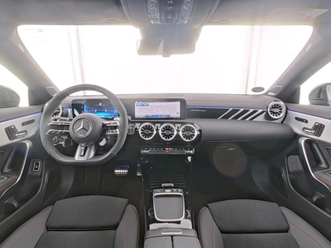 Mercedes-Benz CLA 45 AMG S 4M+ Coupé Night Panorama 360° HUD