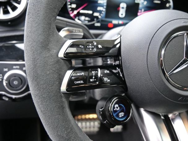 Mercedes-Benz CLA 45 AMG S 4M+ Coupé Night Panorama 360°