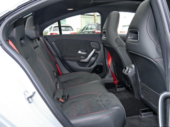 Mercedes-Benz CLA 45 AMG S 4M+ Coupé Night Panorama 360°