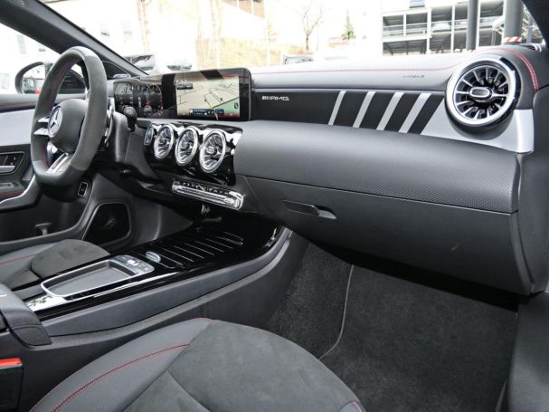 Mercedes-Benz CLA 45 AMG S 4M+ Coupé Night Panorama 360°