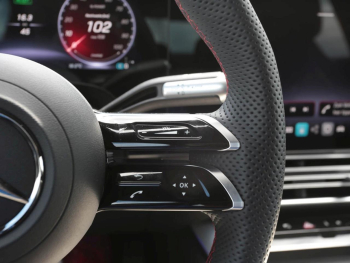Mercedes-Benz CLA 250+ mit EQ Technologie AMG Panorama Kamera