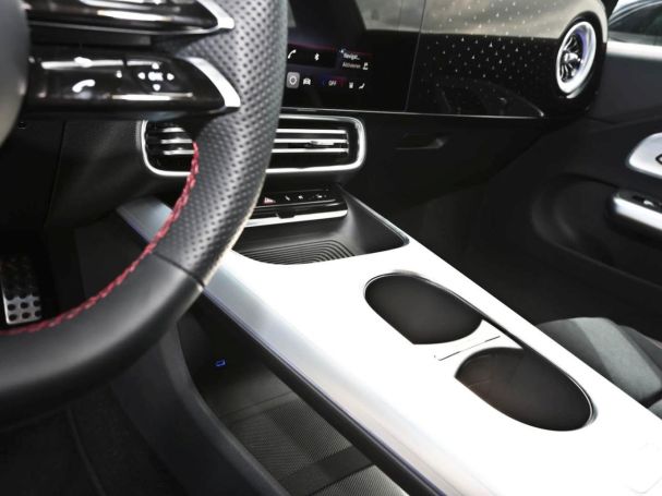 Mercedes-Benz CLA 250+ mit EQ Technologie AMG Panorama Kamera
