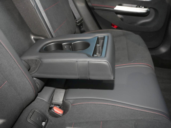 Mercedes-Benz CLA 250+ mit EQ Technologie AMG Panorama Kamera