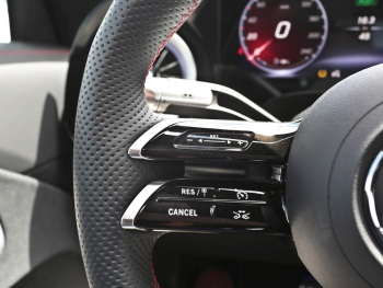 Mercedes-Benz CLA 250+ mit EQ Technologie AMG Panorama Kamera