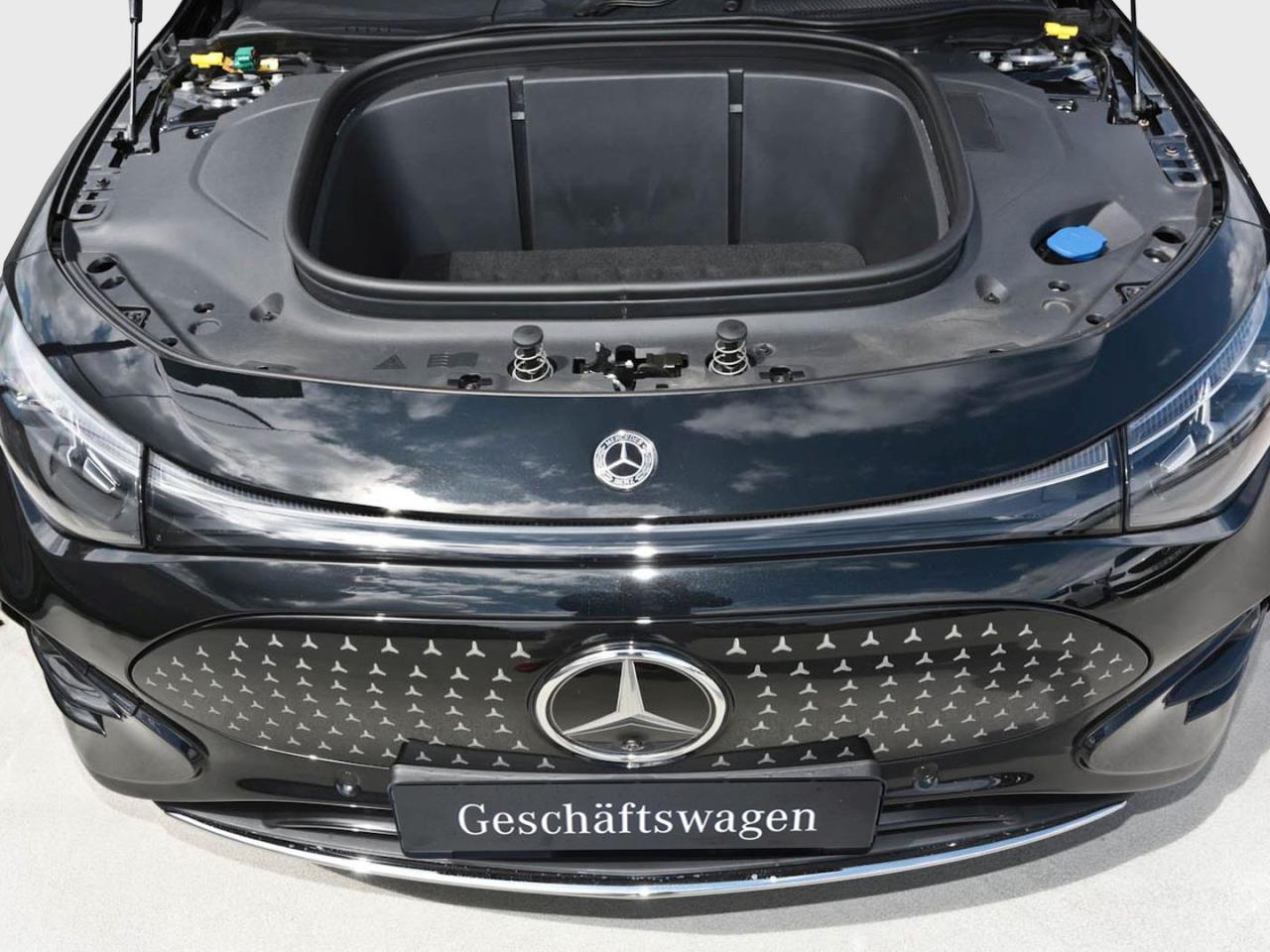 Mercedes-Benz CLA 250+ mit EQ Technologie AMG Panorama Kamera