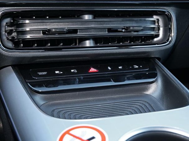 Mercedes-Benz CLA 250+ mit EQ Technologie AMG Night Panorama