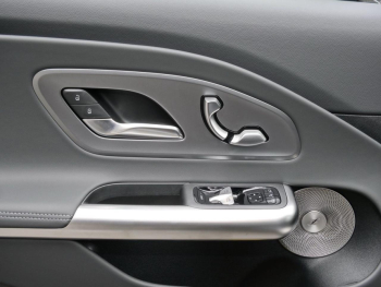 Mercedes-Benz CLA 250+ mit EQ Technologie Progressive Night