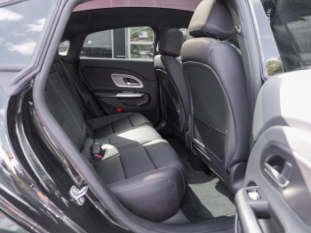 Mercedes-Benz CLA 350 4M Progressive Night Panorama