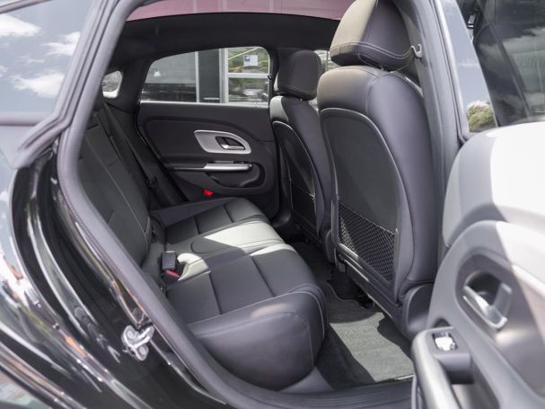 Mercedes-Benz CLA 350 4M Progressive Night Panorama