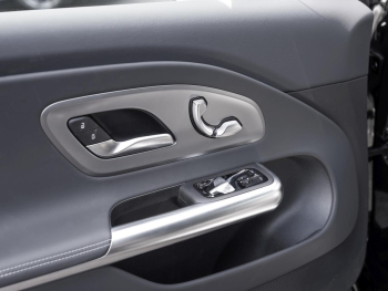 Mercedes-Benz CLA 350 4M Progressive Night Panorama