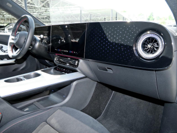 Mercedes-Benz CLA 350 4M AMG Night Panorama Memory Winter-P