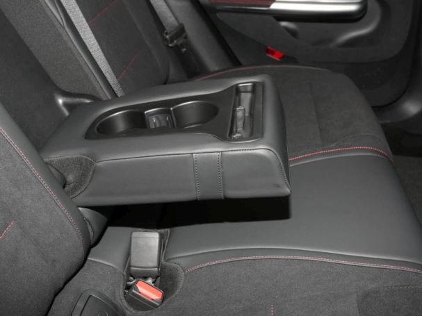Mercedes-Benz CLA 350 4MATIC mit EQ Technologie AMG Night AHK