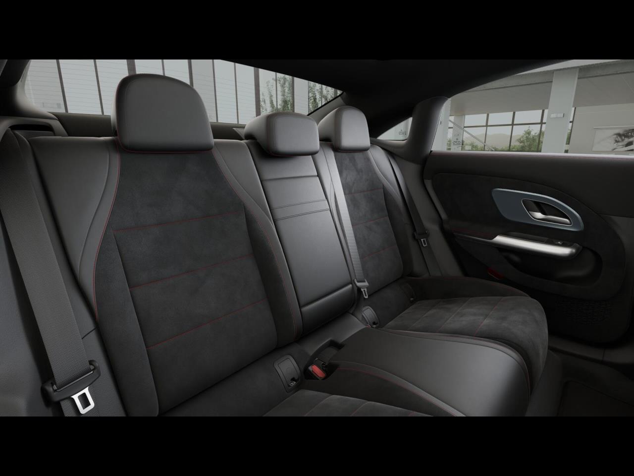 Mercedes-Benz CLA 350 4MATIC mit EQ Technologie AMG Night AHK