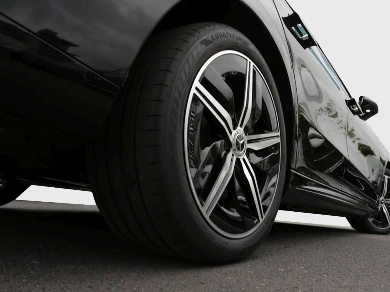 Mercedes-Benz CLA 350 4MATIC mit EQ Technologie AMG Night AHK