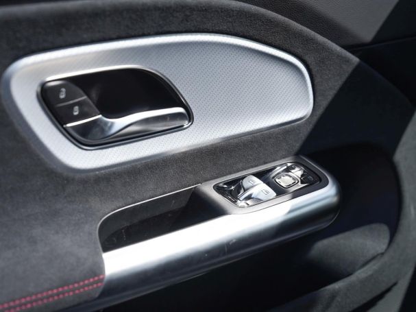 Mercedes-Benz CLA 180 AMG MBUXNavi Panorama KeylessGo AHK