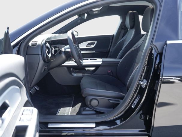 Mercedes-Benz CLA 180 AMG MBUXNavi Panorama KeylessGo AHK