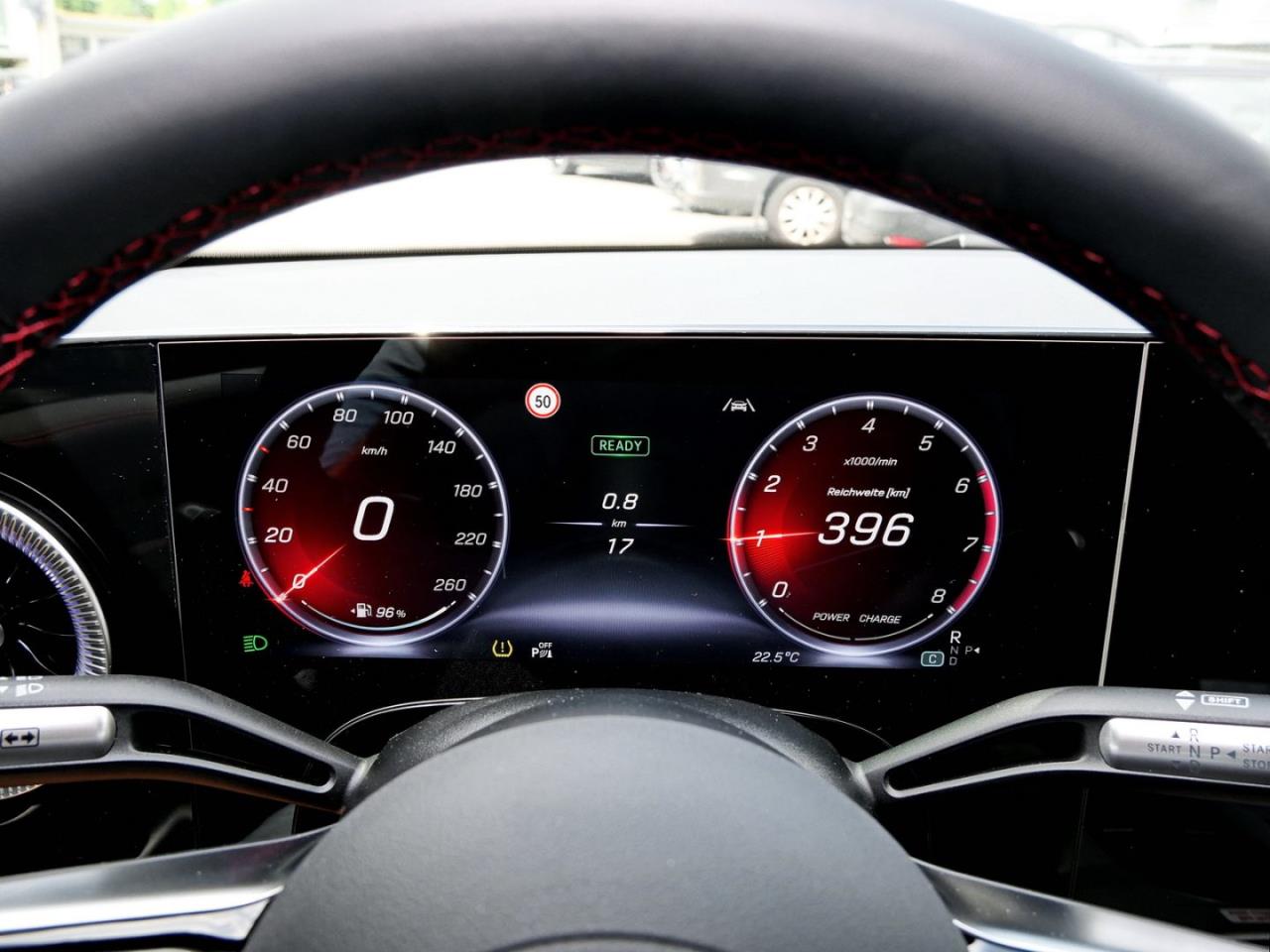 Mercedes-Benz CLA 180 AMG MBUX Navi Panorama AHK Spiegel-P