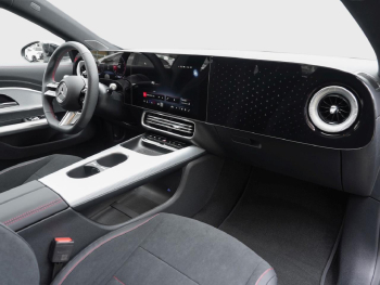 Mercedes-Benz CLA 180 AMG  Navi Panorama Spiegel-Paket