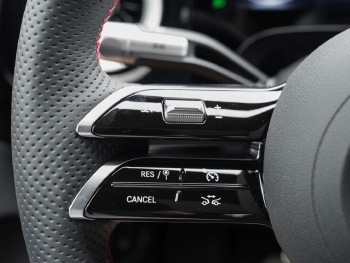 Mercedes-Benz CLA 180 AMG  Navi Panorama Spiegel-Paket