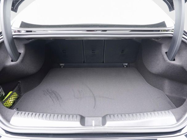 Mercedes-Benz CLA 180 AMG  Navi Panorama Spiegel-Paket