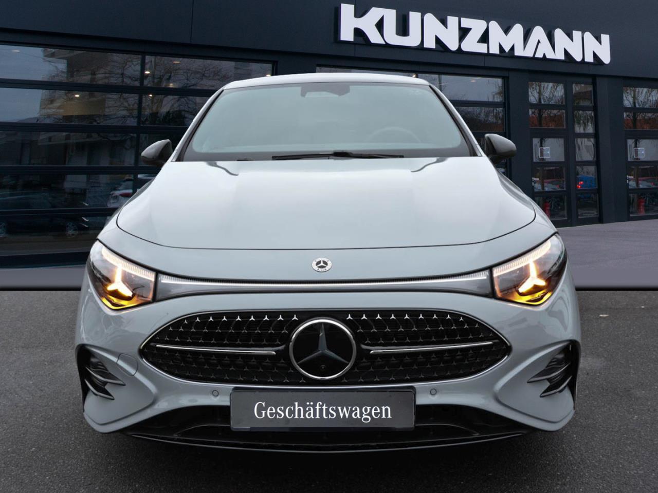 Mercedes-Benz CLA 180 AMG Night Panorama AHK Spiegel-Paket