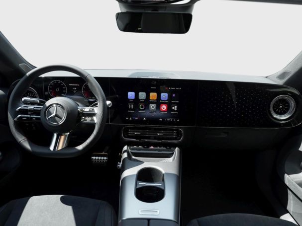 Mercedes-Benz CLA 180 AMG Night MBUXNavi Panorama KeylessGo