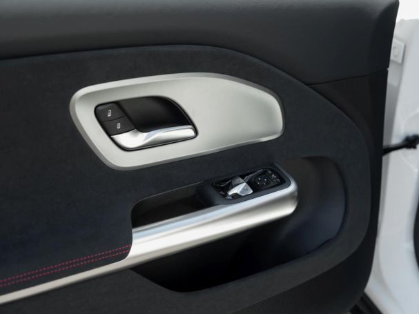 Mercedes-Benz CLA 180 AMG Night MBUXNavi Panorama KeylessGo