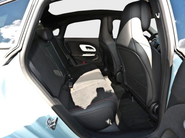 Mercedes-Benz CLA 180 AMG Night MBUXNavi Panorama Spiegel-P