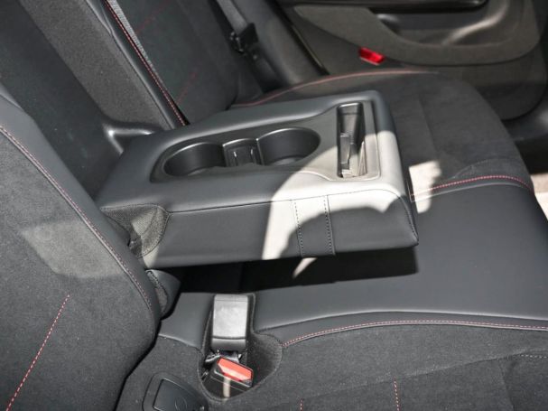 Mercedes-Benz CLA 180 AMG Night MBUXNavi Panorama Spiegel-P