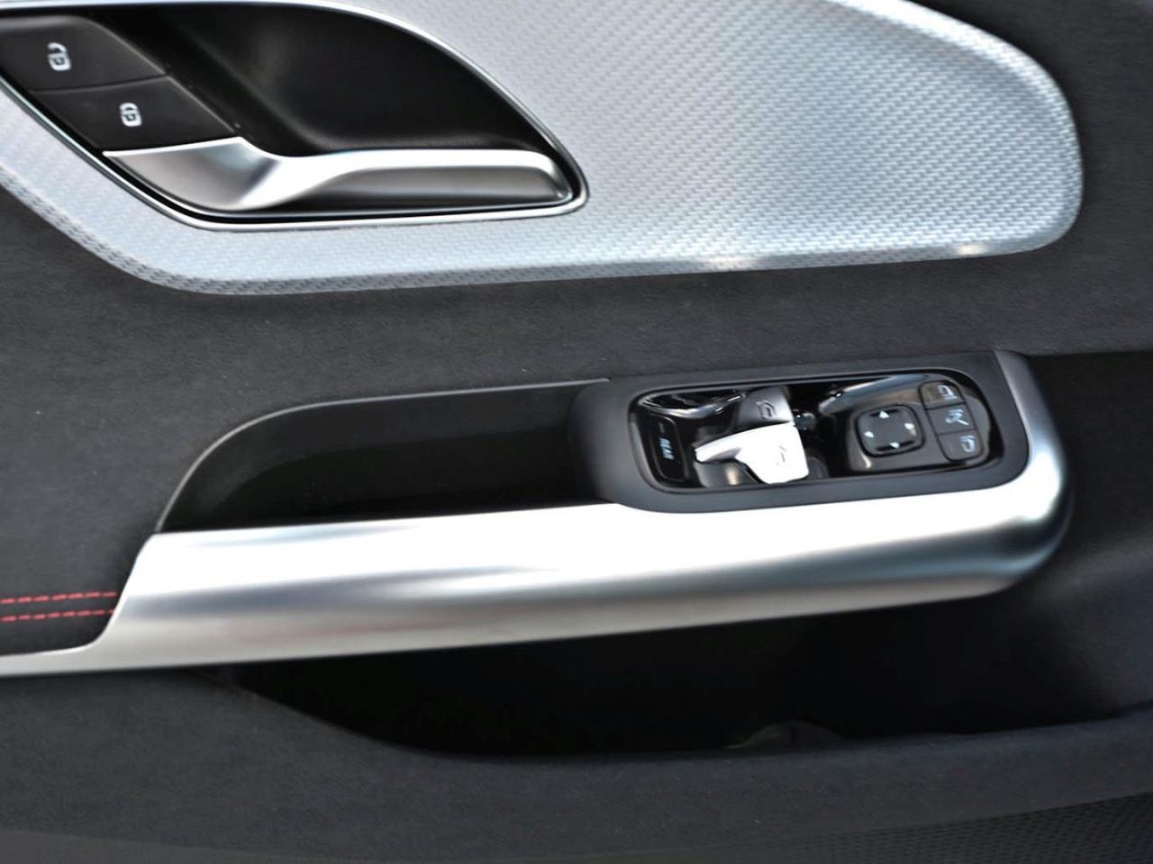 Mercedes-Benz CLA 180 AMG Night MBUXNavi Panorama Spiegel-P