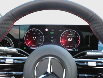 Mercedes-Benz CLA 180 AMG Night MBUXNavi Panorama Spiegel-P