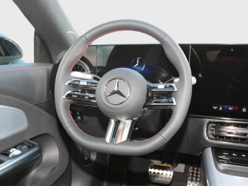 Mercedes-Benz CLA 180 AMG Night MBUXNavi Panorama Spiegel-P