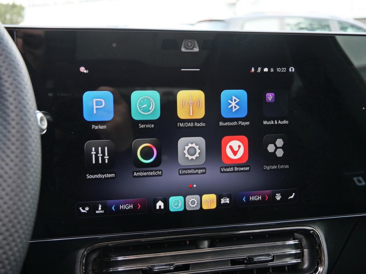 Mercedes-Benz CLA 200 4MATIC AMG Night Panorama Distronic