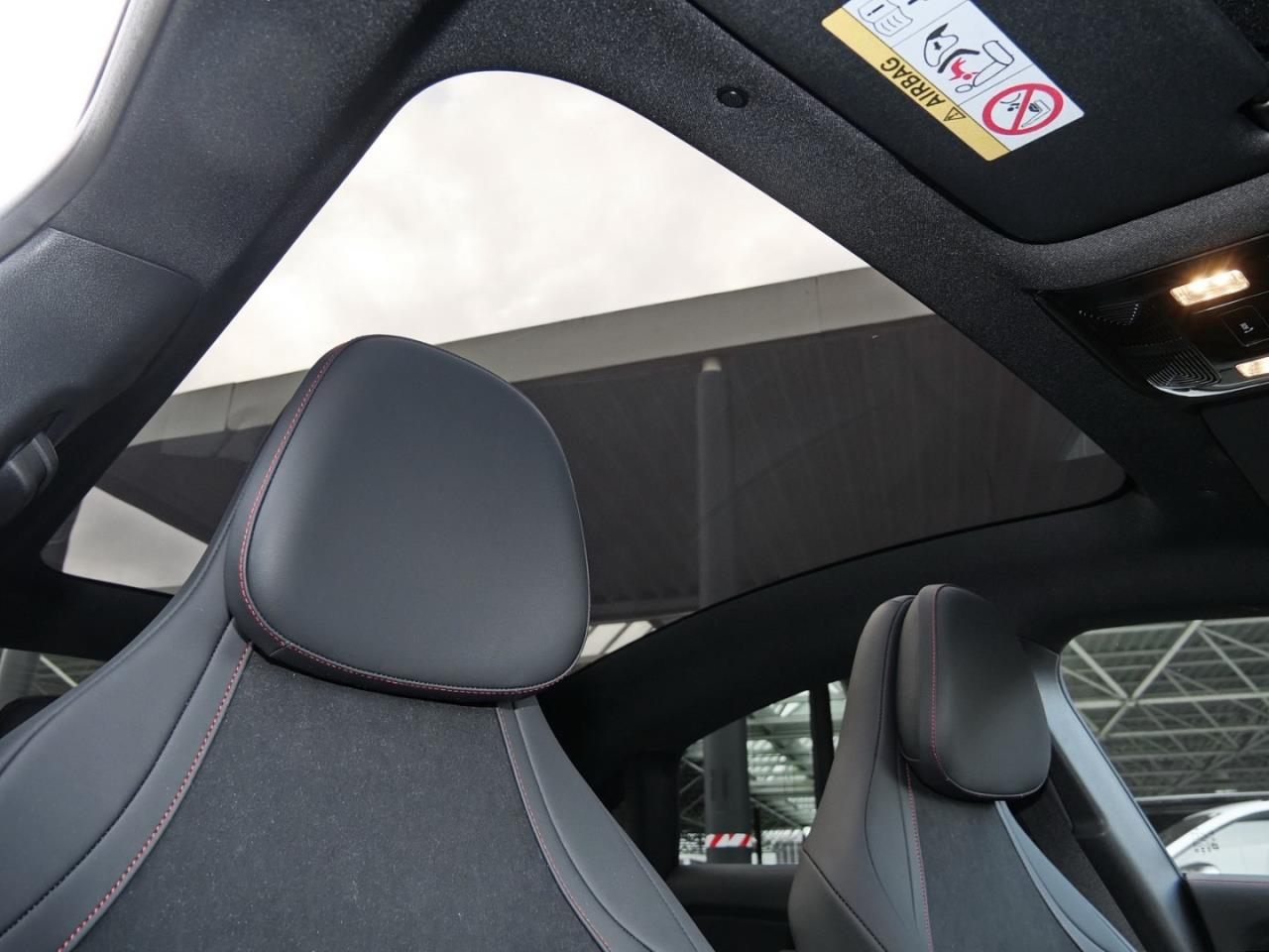 Mercedes-Benz CLA 200 4MATIC AMG Night Panorama Distronic