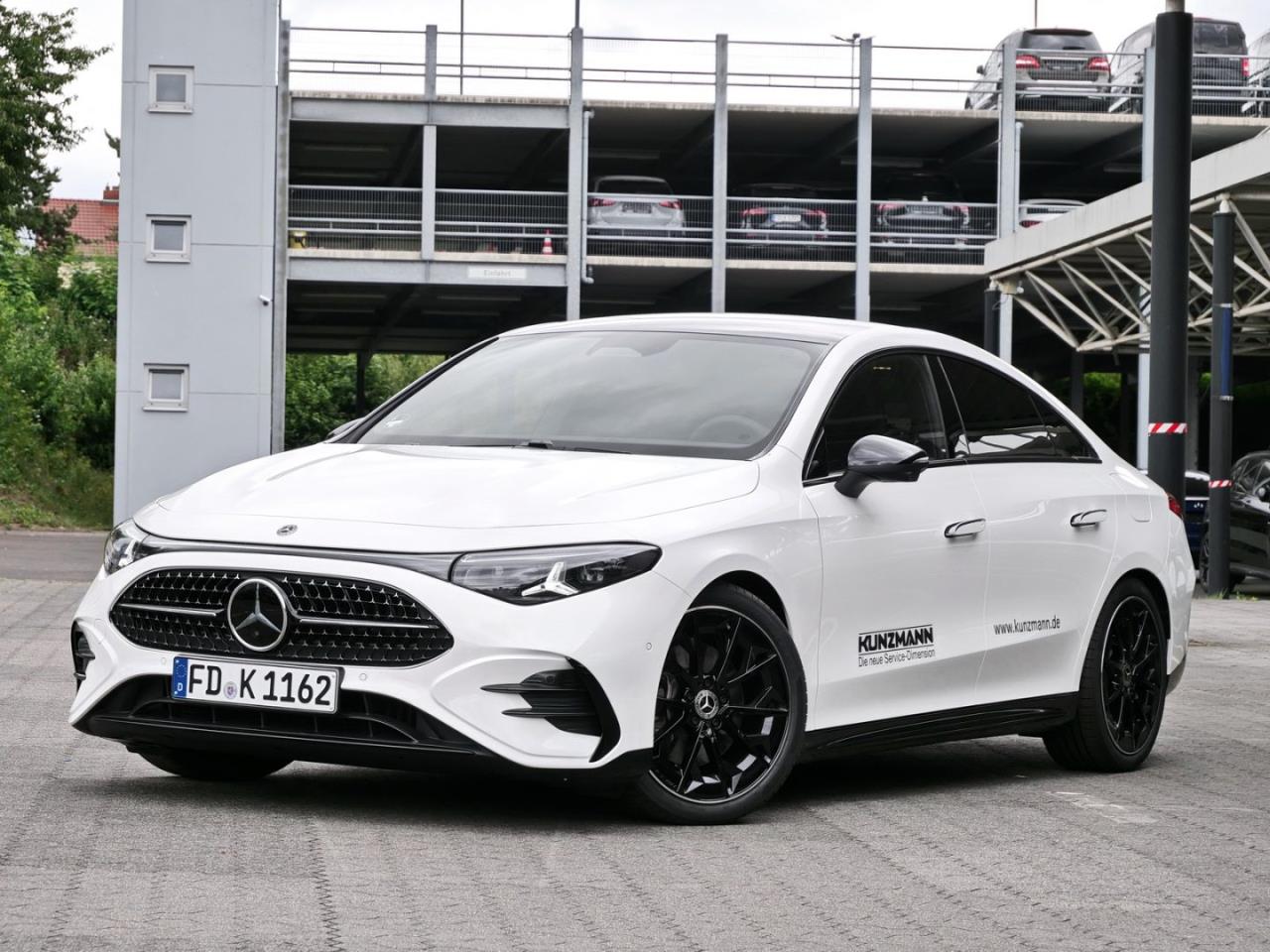 Mercedes-Benz CLA 200 4MATIC AMG Night Panorama Memory AHK